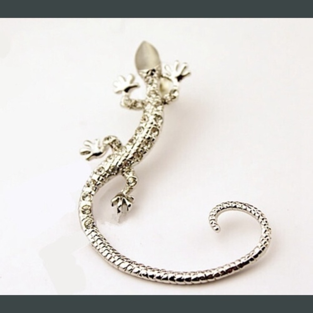 🦎 Rhinestone Gecko Pierced Ear-cuff - Picture 7 of 8